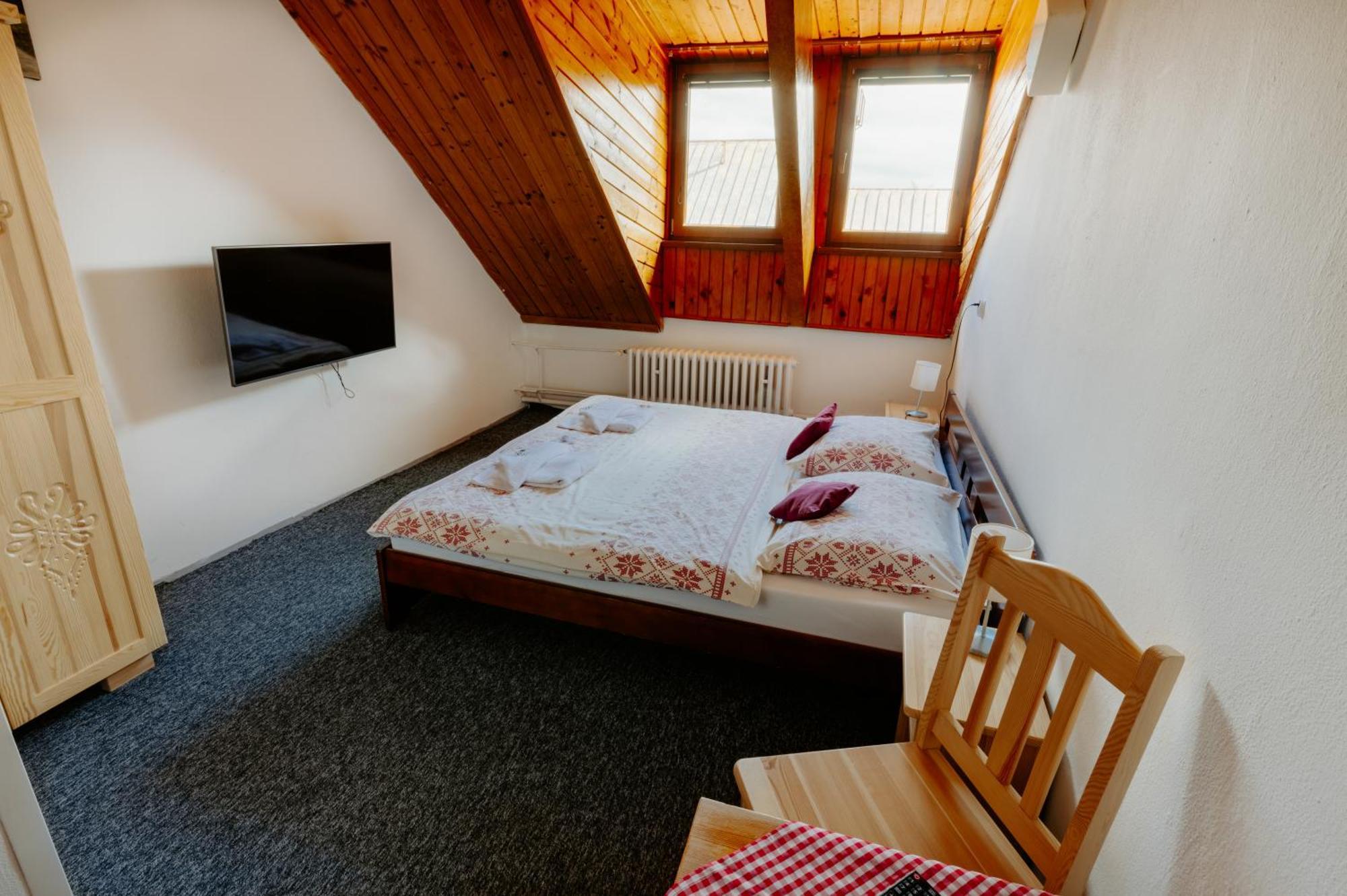Sova Hotel&Restaurant Zdiar Luaran gambar