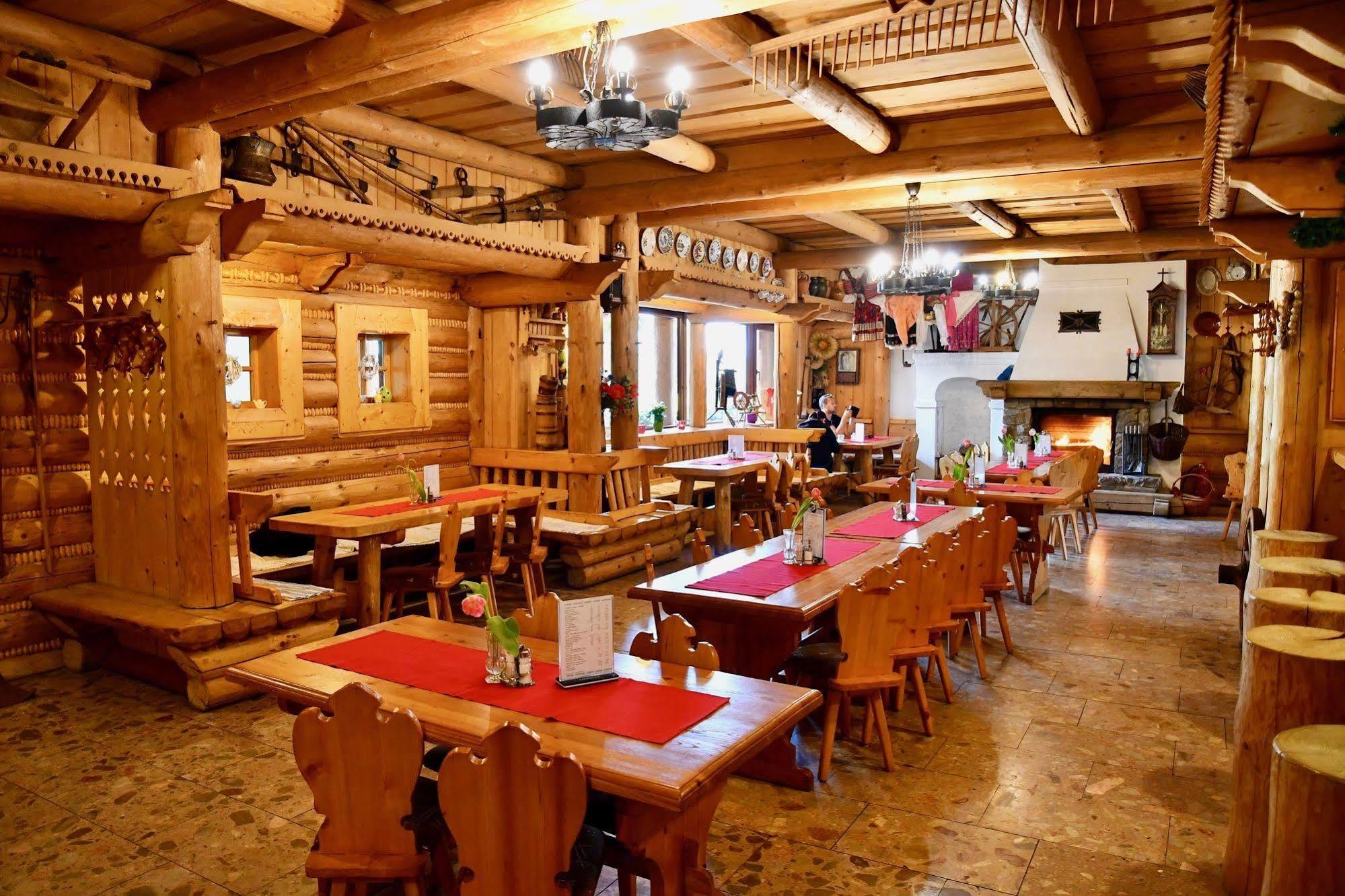 Sova Hotel&Restaurant Zdiar Luaran gambar